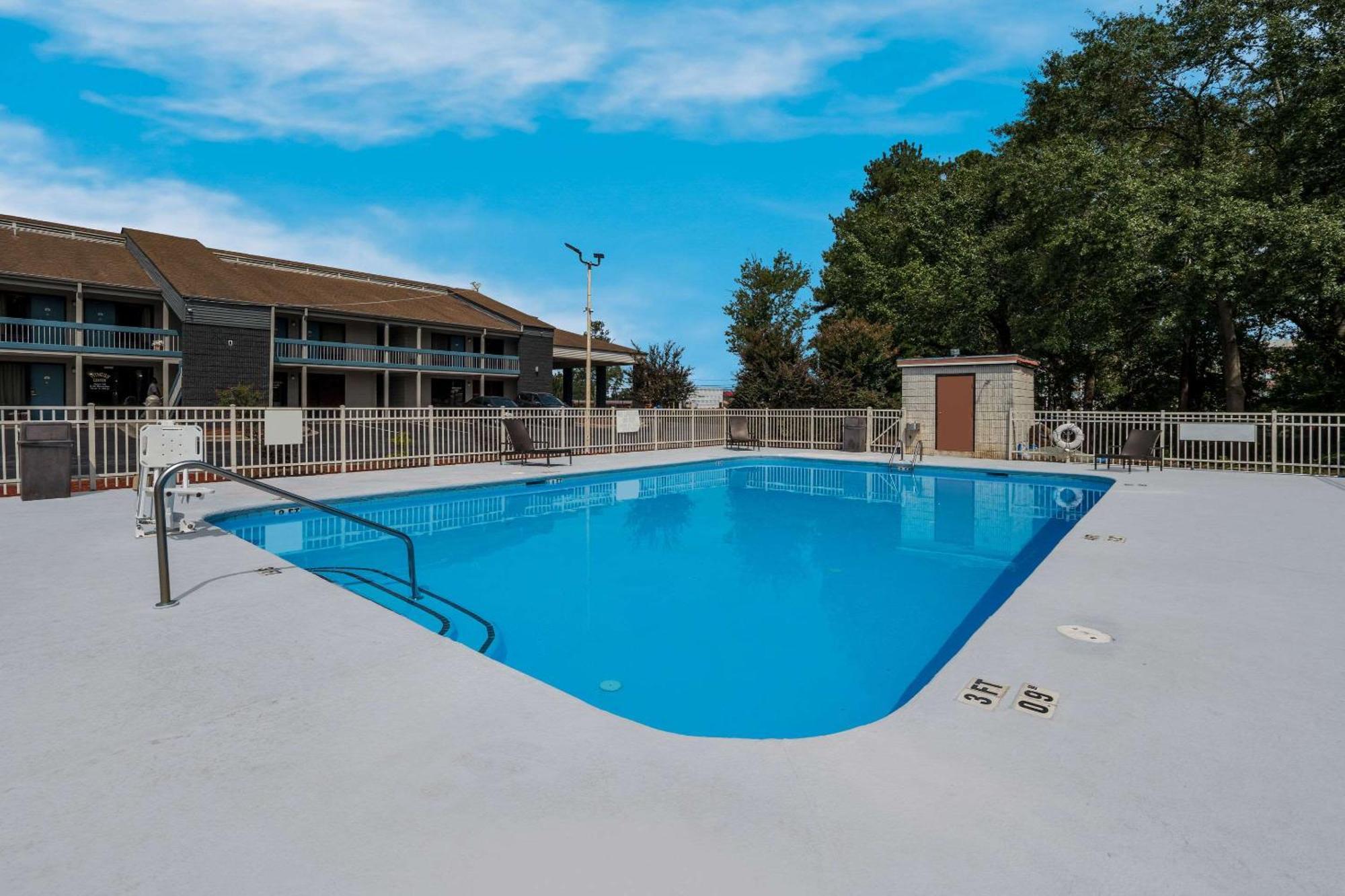 Quality Inn Fort Jackson Columbia Exterior foto